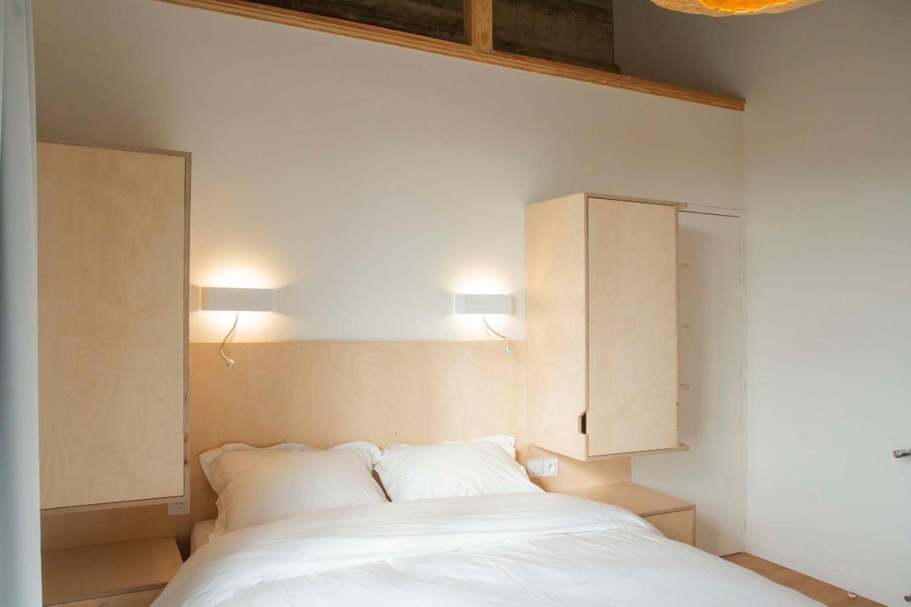 Une Chambre A L'Economat Бордо Экстерьер фото