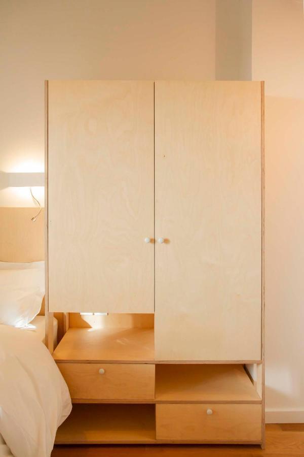 Une Chambre A L'Economat Бордо Экстерьер фото